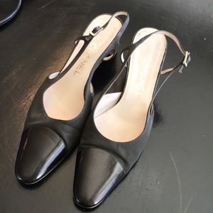 Chanel cap-toe slingback black leather pumps